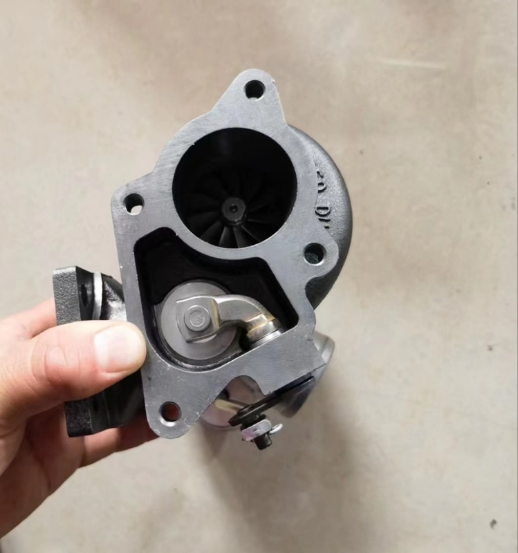 Máy kéo V3307 TD04L409TK3 Bộ tăng áp Kubota 49177-03230 1J770-17013 49177-03232