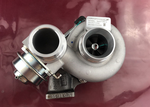 TD04L Turbo tăng áp 49377-07426,4937707426,49377-07422,076145701D, 076145701G, 076145701 Dành cho Volkswagen Với Động cơ BJK, BJJ
